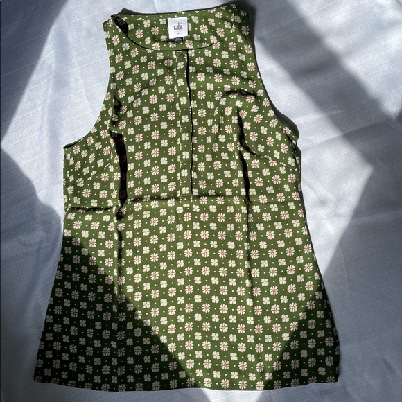 Cabi green floral snap top - Picture 1 of 3